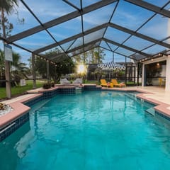 Disney Villa: Pool, Spa & Mario Bros Game Room