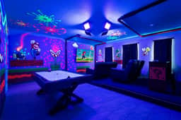 Theater & Pool Villa near Disney - Spa & BBQ - Image 4