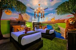 Theater & Pool Villa near Disney - Spa & BBQ - Image 5