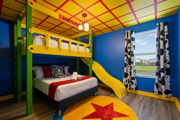 6BR+Spa&Pool+Walk to Clubhouse+Theater+ThemedRooms - Image 5