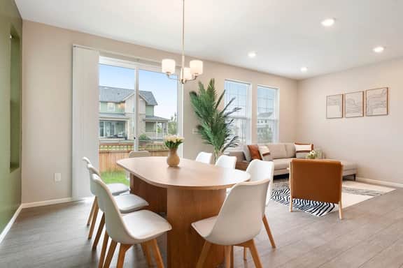 Executive Aurora Townhome | Office • DIA • Gaylord - Image 4
